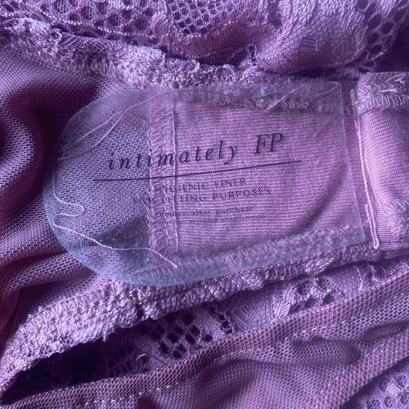 Free People Intimately Perfectly Fine Lace Long Sleeve Bodysuit NEW - Picture 10 of 13